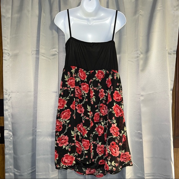Floral High Waist Spaghetti Strap Dress (0XL) - Picture 8 of 13